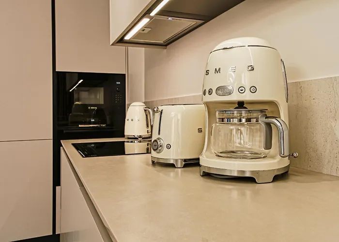 Designer Oasis - Cristianos Apartment *